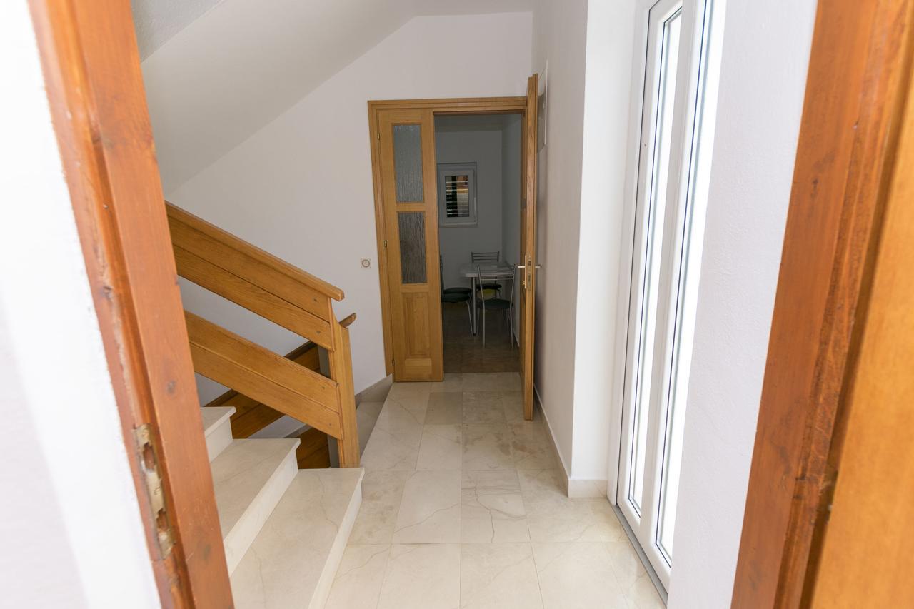 Apartments Jere Stipe Primosten Exterior photo